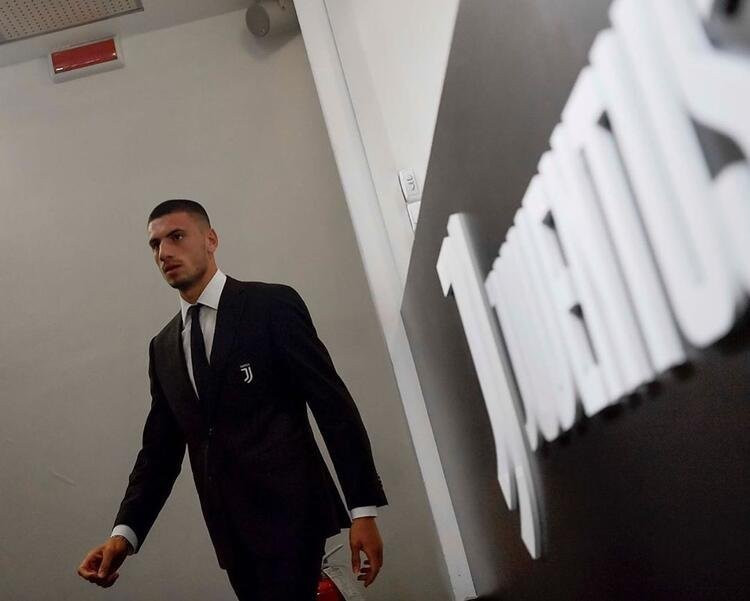Juventus'ta Merih Demiral patlaması! Oynaması için yalvardılar