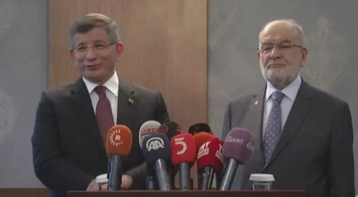 Ahmet Davutoğlu'ndan yeni parti açıklaması