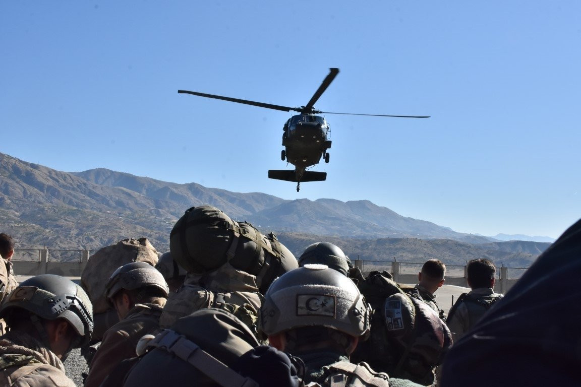 İşte 'Kıran-5' Operasyonu'ndan kareler...