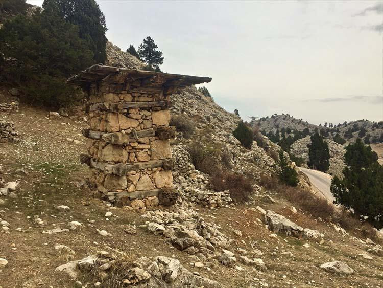Konya'nın tarihi kuleleri görenleri şaşırtıyor