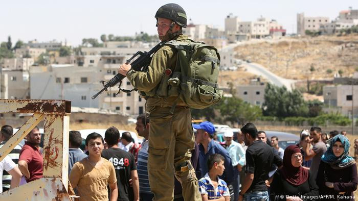 İsrail 11 Filistinli gözaltına aldı