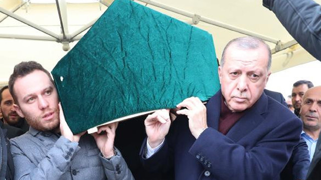 Erdoğan cenaze törenine katıldı