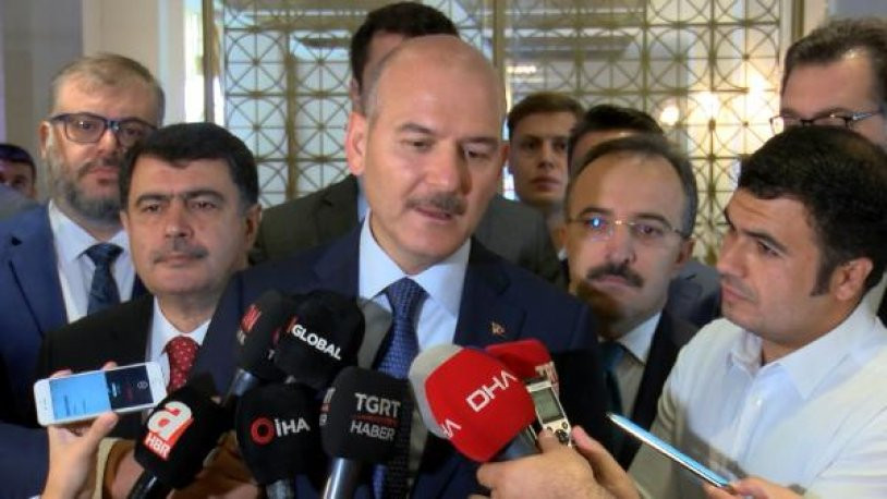 Bakan Soylu Adil Öksüz sorusunu beğenmedi !