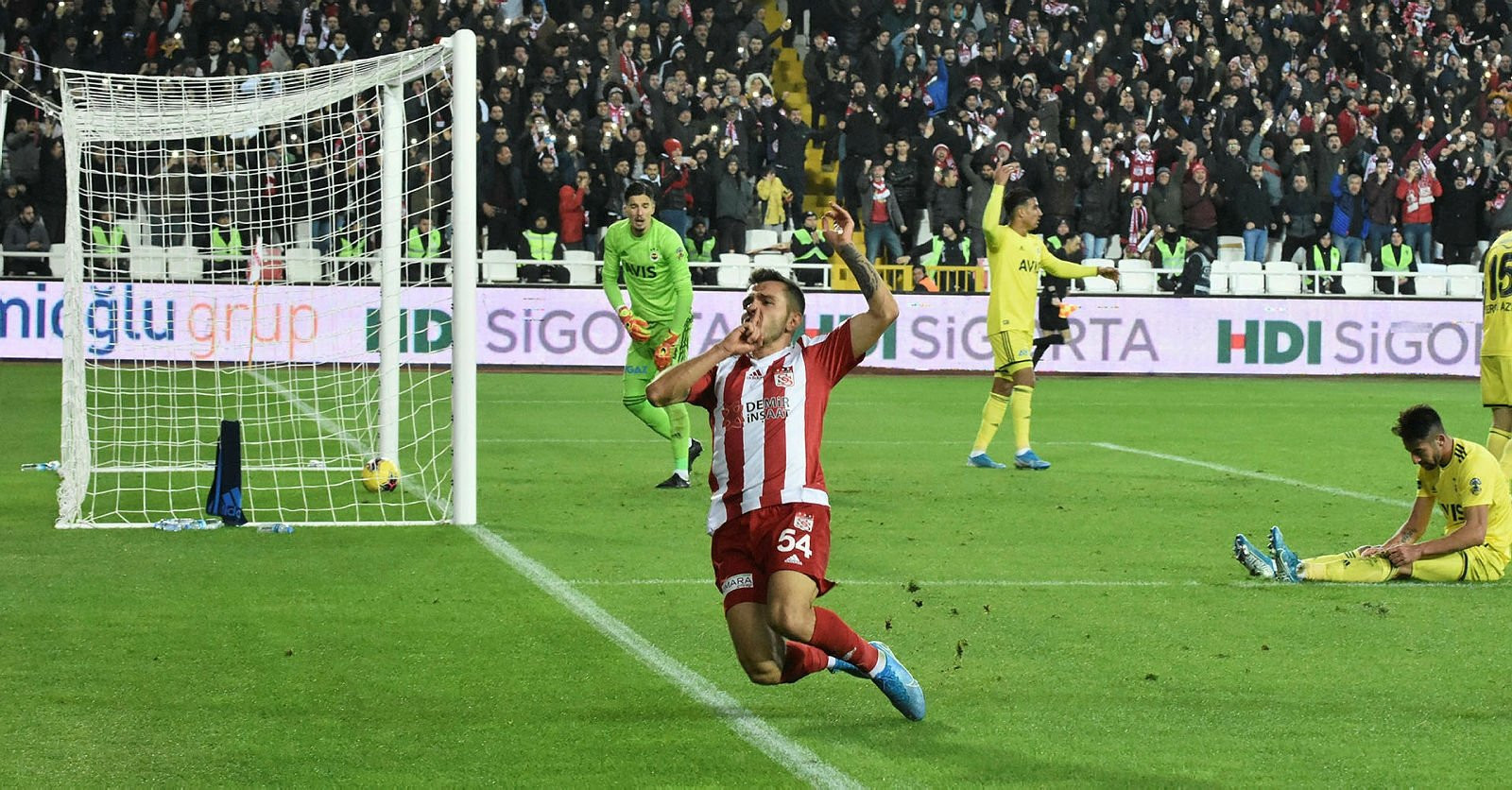 Galatasaray'dan Onyekuru ve Emre Kılınç bombası!