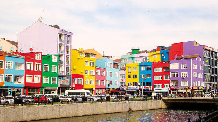 Burası İstanbul... Rengarenk evleri görenler hayran kaldı