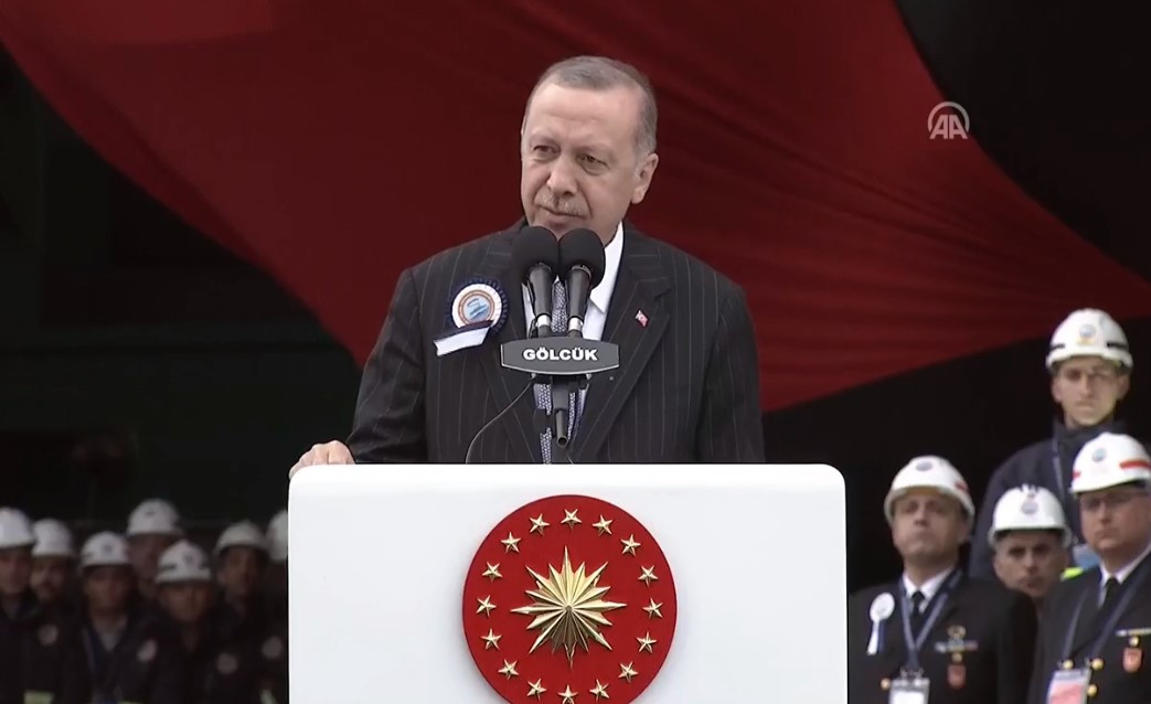 Erdoğan'dan çarpıcı sözler: Vazgeçersek denize girecek kıyı bırakmayacaklar