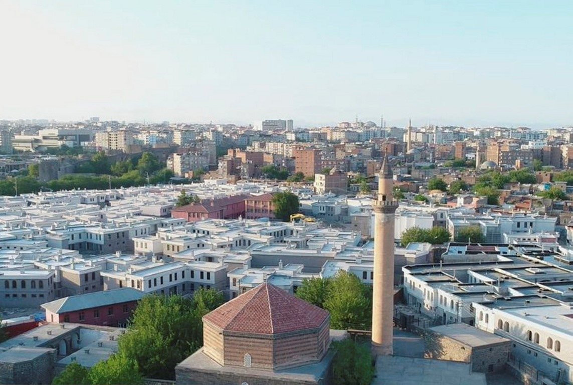 Diyarbakır Sur yeniden inşa edildi Haber3 Diyarbakır Sur yeniden inşa edildi Haber3