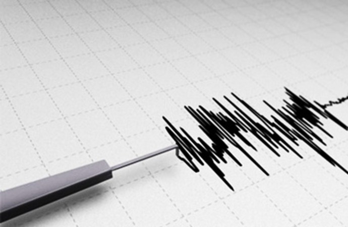 Elazığ'da korkutan deprem! Okullar tatil edildi