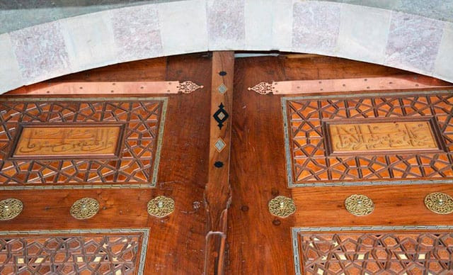 Tarihi Süleymaniye Camii'nde restorasyon rezaleti! - Resim : 1