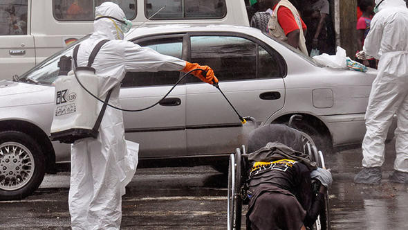 Binlerce can alan Ebola virüsüyle ilgili ürküten uyarı