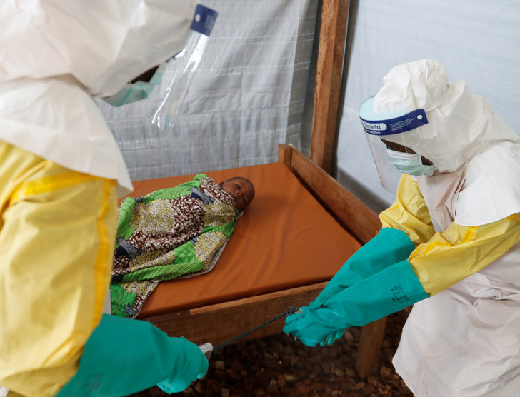 Ebola kabusu geri mi dönüyor ?