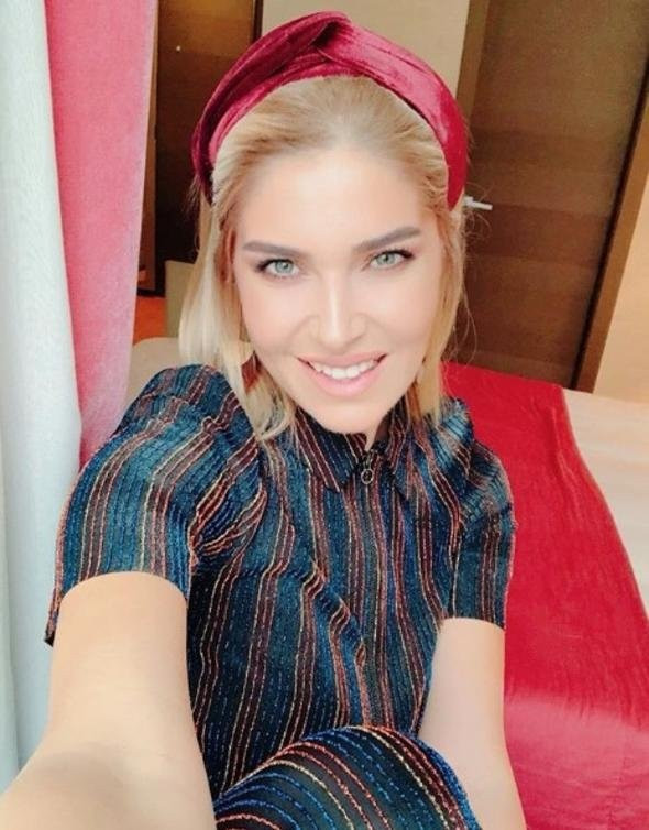 Mustafa Sandal'a sevgilisi Melis Sütşurup'tan uyarı