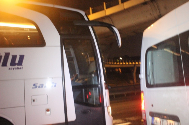İstanbul'da polisi alarma geçiren ihbar ! Yolcu otobüsü durduruldu - Resim : 1