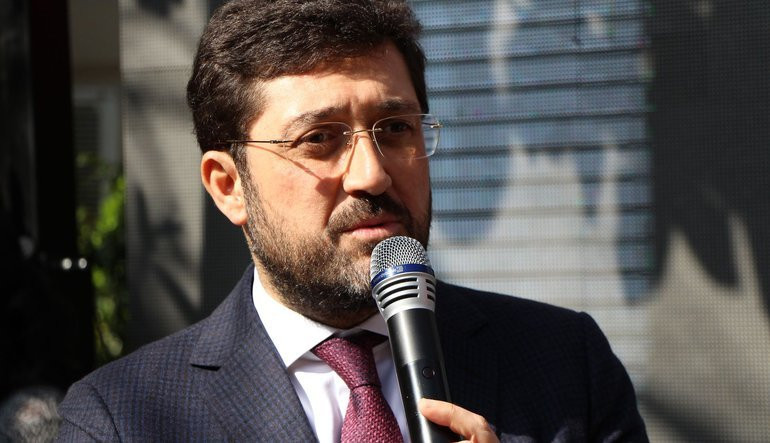 Av. Murat Hazinedar CHP'den istifa etti