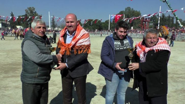 Hanımağa yine şaşırttı ! Üzerinde servet var...