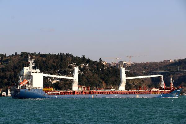 Suriye gemisi İstanbul Boğazı'ndan geçti