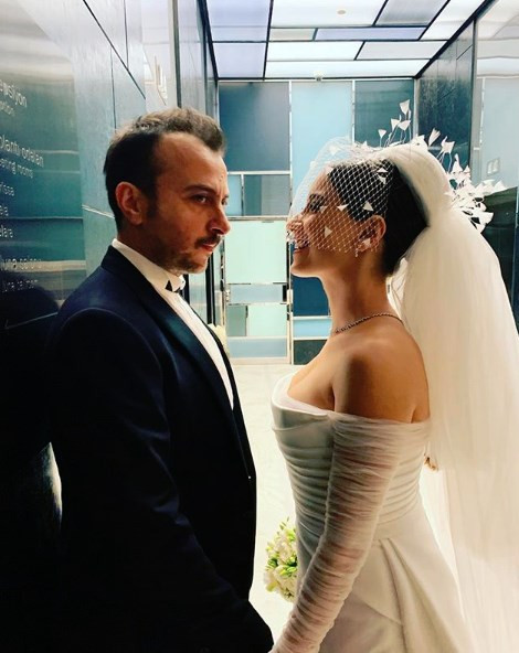 Hazal Kaya ile Ali Atay evlendi ! Düğüne ünlü akını