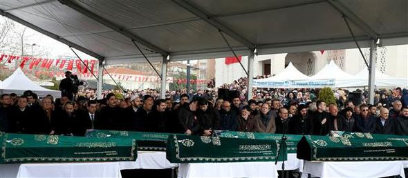 Alemdar ailesinden 9 kişi son yolculuğuna uğurlandı