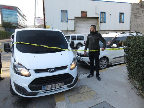 İstanbul'da film gibi kovalamaca ! Polis lastiklerine ateş etti