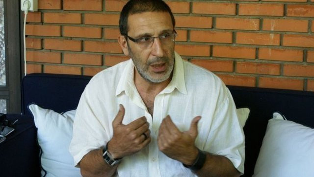 Cem Özer dava açacağını söylediği Sinan Çetin'le uzlaştı