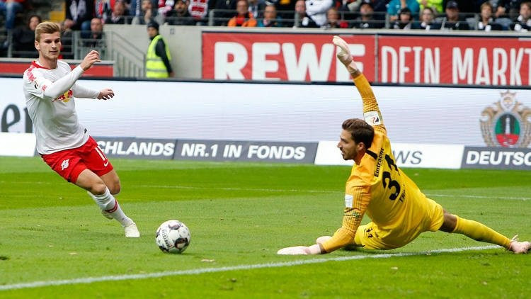 Dünya devi Muslera'ya talip oldu! 20 milyon euro...