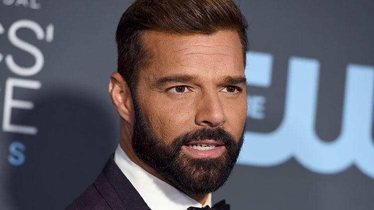 Ricky Martin'den dünya medyasına tepki