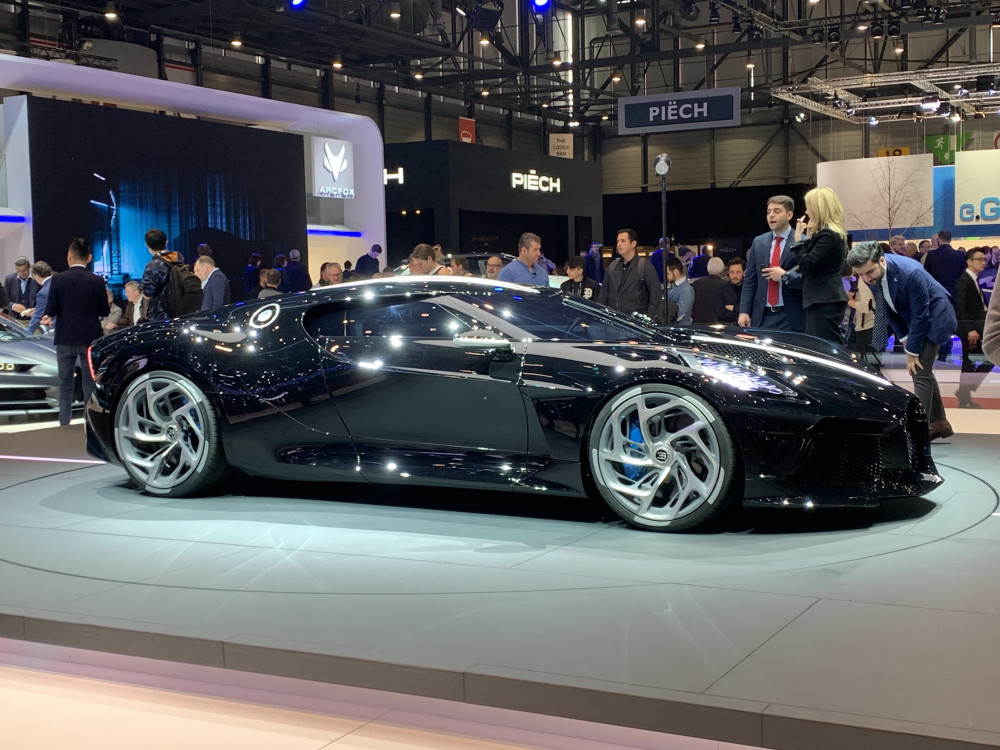 Canavar ortaya çıktı: Bugatti La Voiture Noire