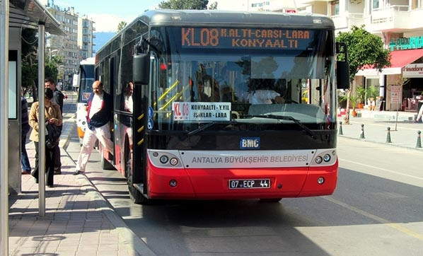 Antalya'da toplu ulaşım 4 saat ücretsiz oldu