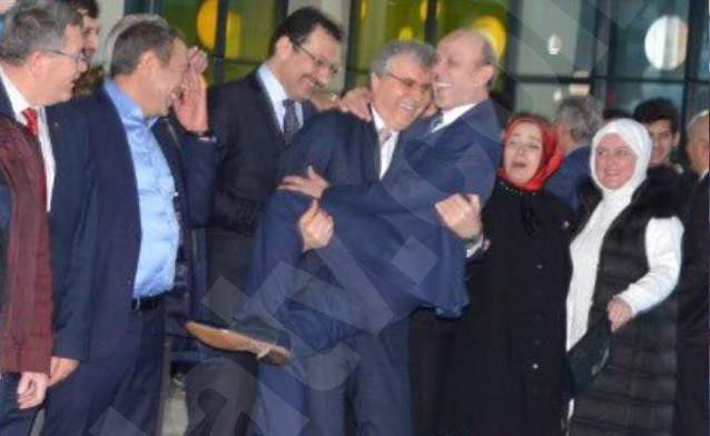 AK Partili aday ile başkanın bu fotoğrafı olay oldu