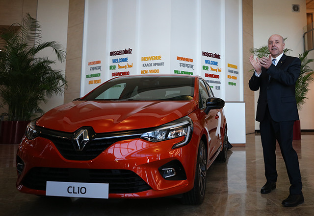 Yeni Clio 5 görücüye çıktı