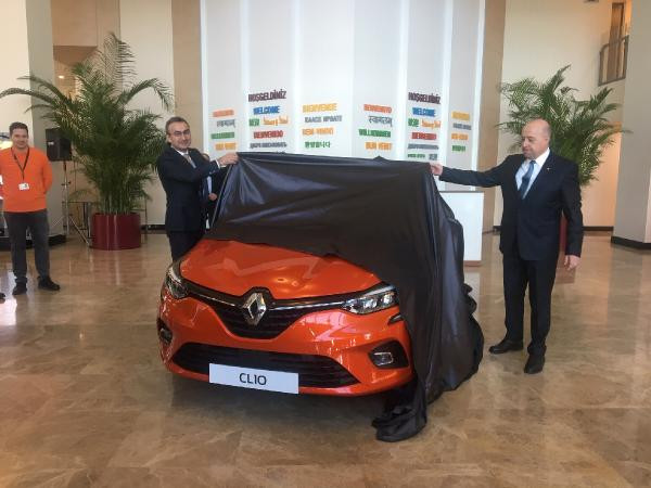 Yeni Clio 5 görücüye çıktı