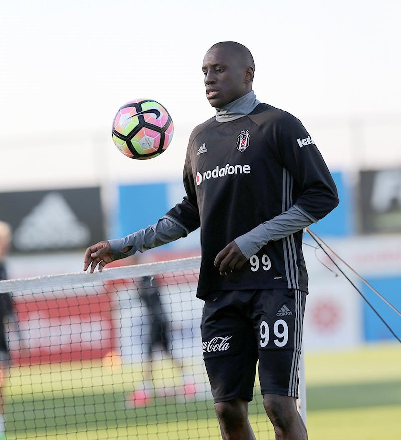 Futbolcu ve teknik adamların 'yok artık' dedirten değişimleri