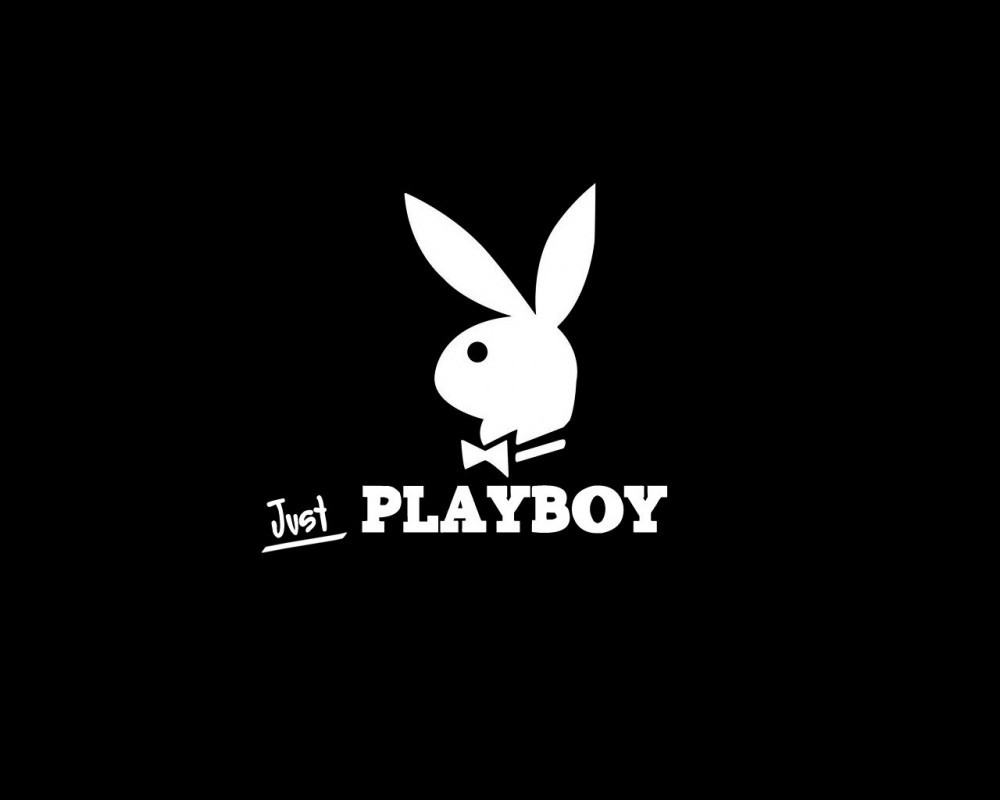 80'lerin Playboy güzelleri aynı pozları bir daha verdi