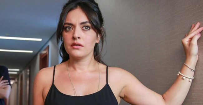 Ezgi Mola'dan köpek katliamına çok sert tepki