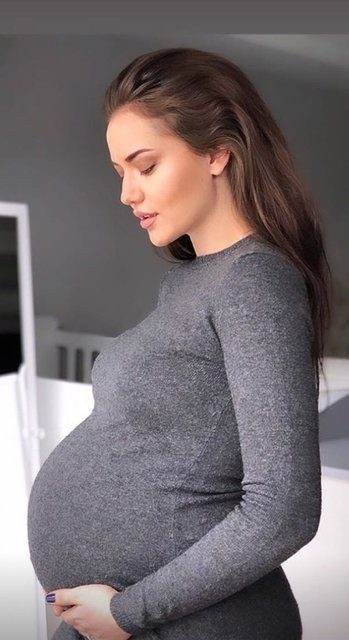 Fahriye Evcen doğum yaptı