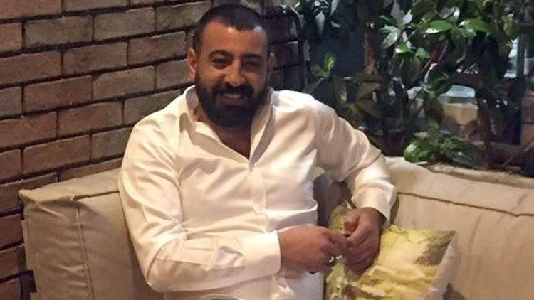 Kız arkadaşının olduğu tuvalete girdi diye öldürdü
