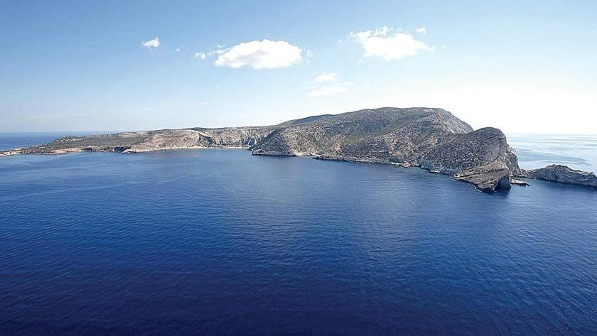 5 ada Yunanistan'a bırakıldı