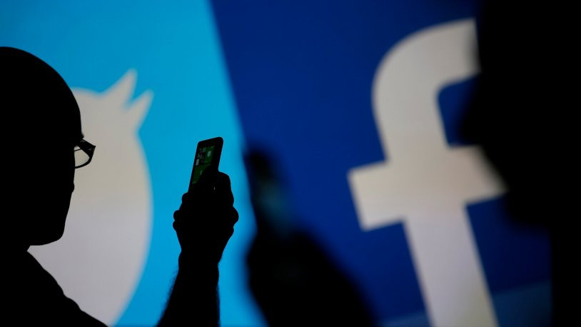 Mavi skandal büyüyor! Facebook o bilginizi dağıttı !