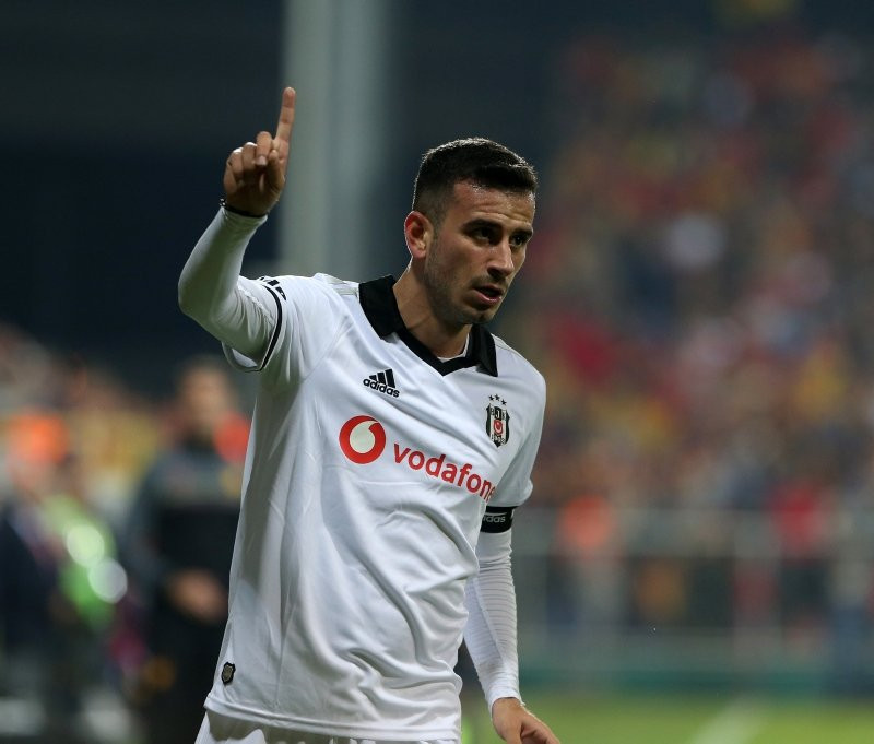 Oğuzhan Beşiktaş'tan ayrılacak mı?