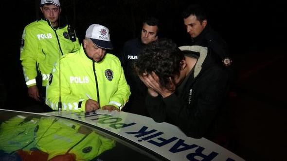 Karabük'te şaka gibi olay ! Alkollü sürücü yakalanınca...
