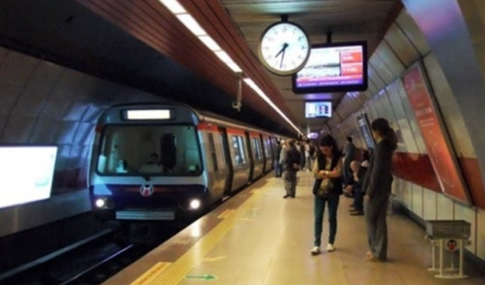 İstanbul Metrosu'nda o hat durdu