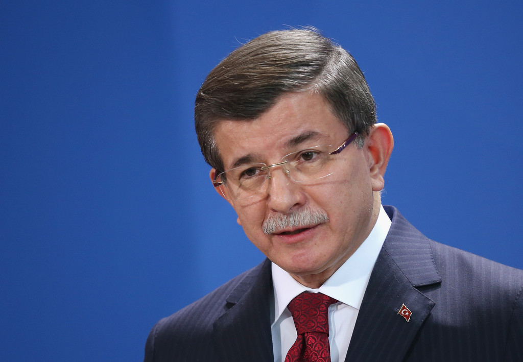 ''Davutoğlu yeni partinin duyurusunu Diyarbakır'da yapacak''