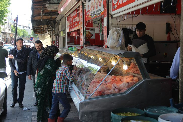 Kırmızı et fiyatlarına isyan eden vatandaş alternatifini buldu
