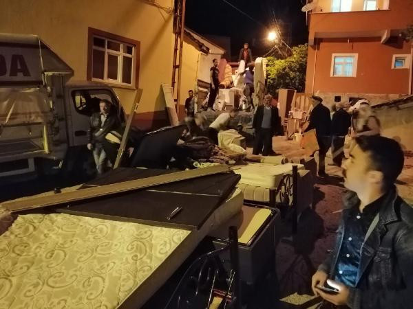 Ordu'da heyelan kabusu: 15 ev yıkıldı