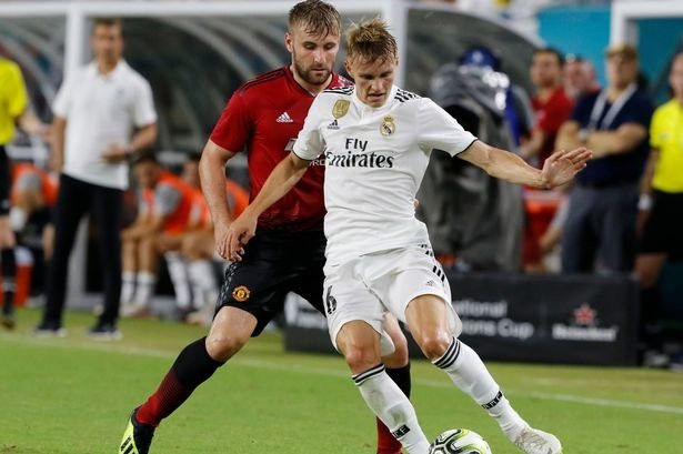 Guti bir oyuncu için Real Madrid ile görüşecek