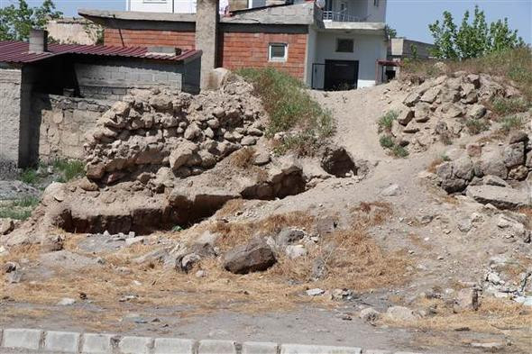 Kapadokya’da tesadüfen bir evin altından yeraltı şehri çıktı