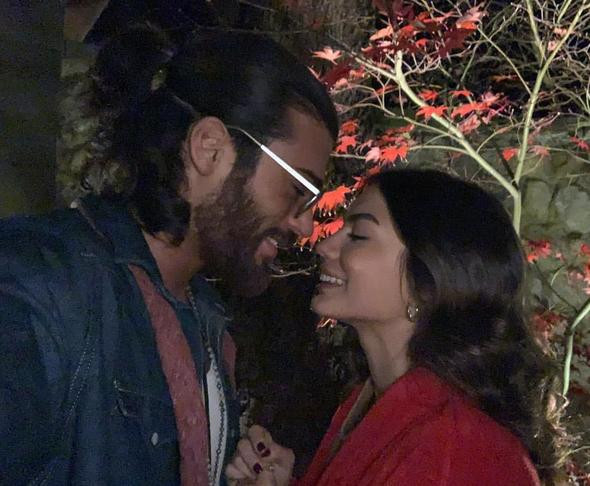Demet Özdemir'den ayrılık iddiasına fotoğraflı yanıt