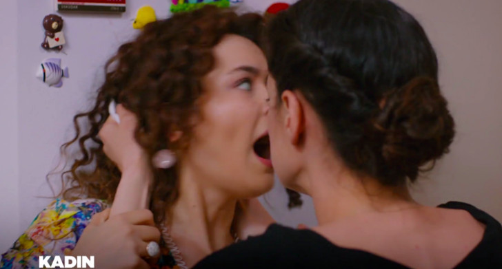 KadÄ±n'da yer yerinden oynadÄ±; cinsel iliÅki fotoÄraflarÄ± ifÅa oldu