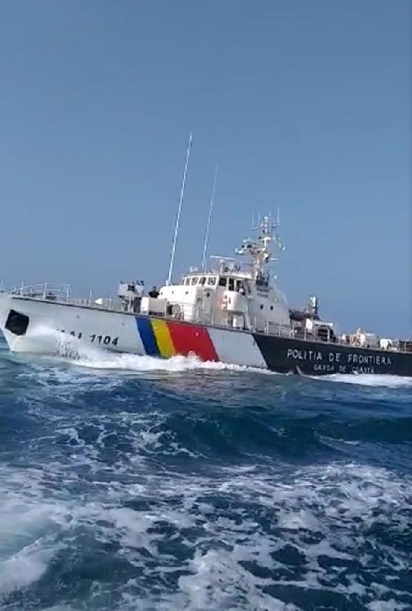 Türk balıkçı teknesine ateş açıldı: 3 yaralı, 5 gözaltı