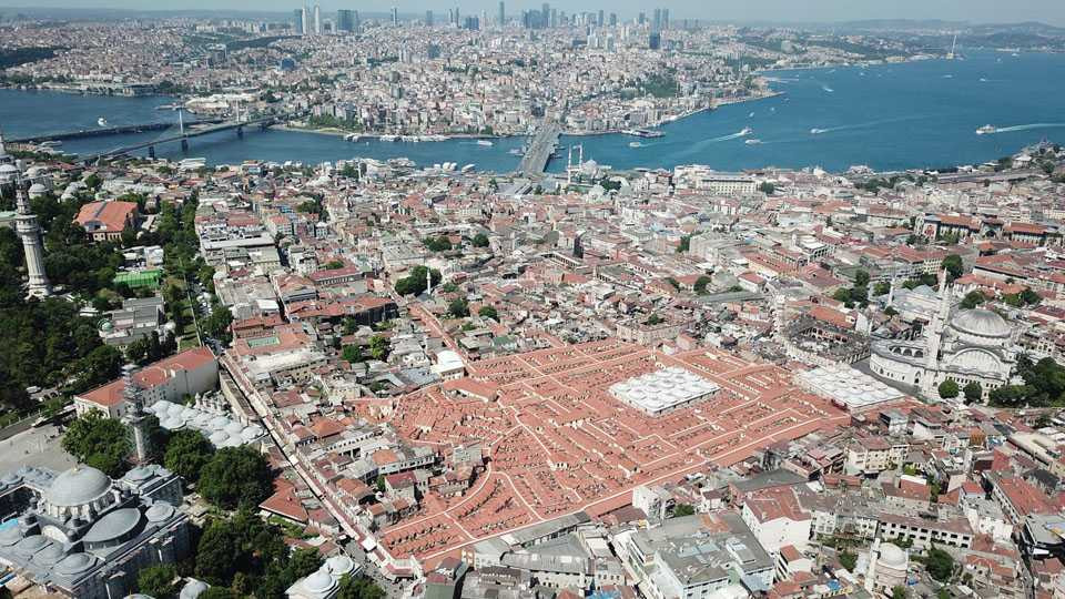 558 yıllık Tarihi Kapalıçarşı'nın çatısı ve alt yapısı tamamlandı